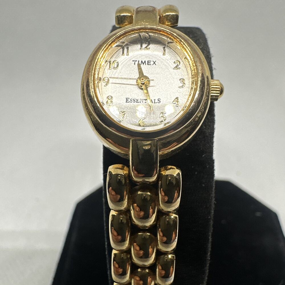 Timex Essentials Women's Watch Gold Tone Bracelet Band Analog Quartz Dress